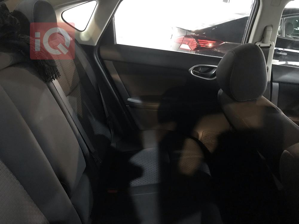 نيسان سنترا